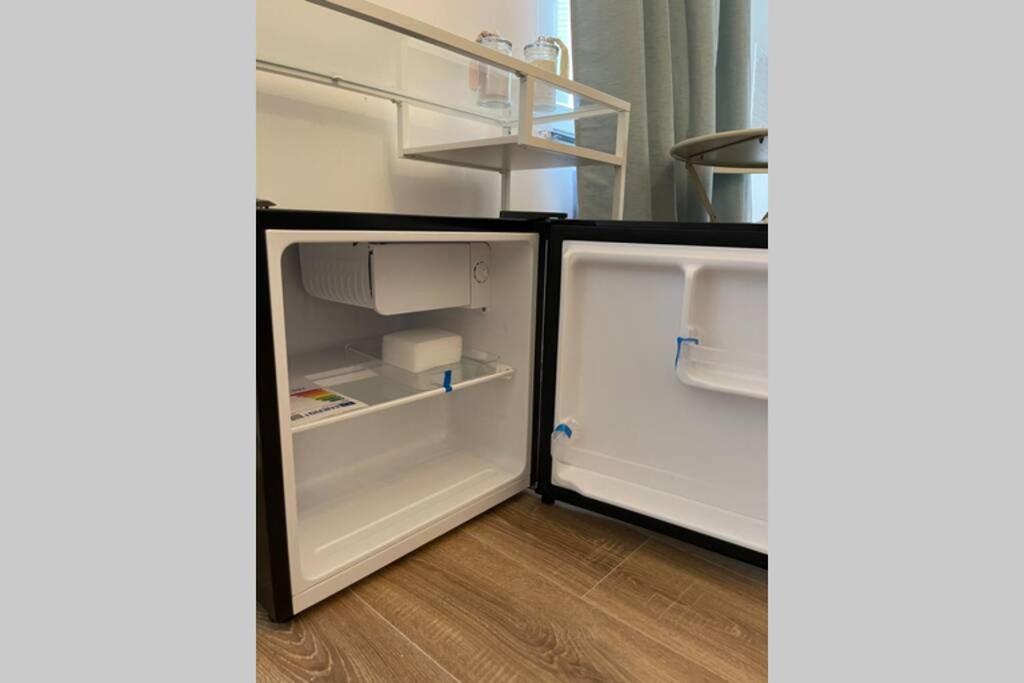 Cute Studio Rom Apartment Mons Exterior photo